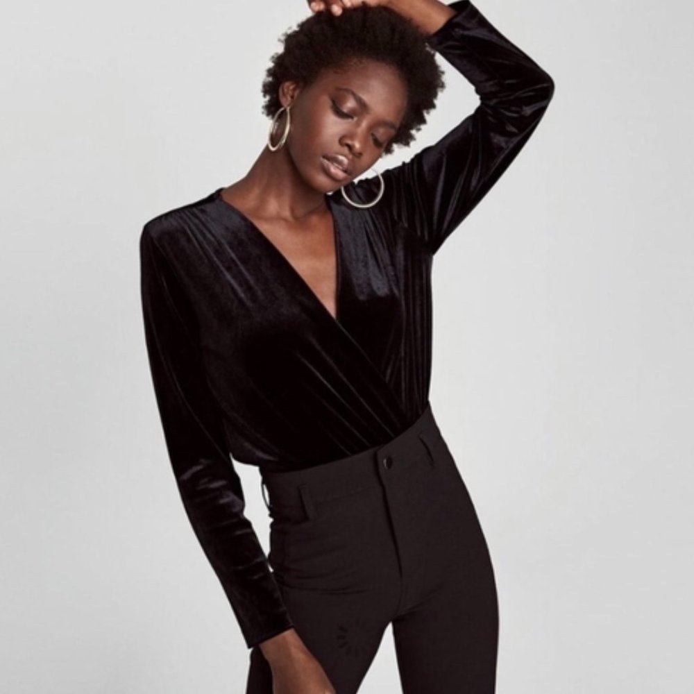 Zara Black Velvet Bodysuit, Size M, UNWORN